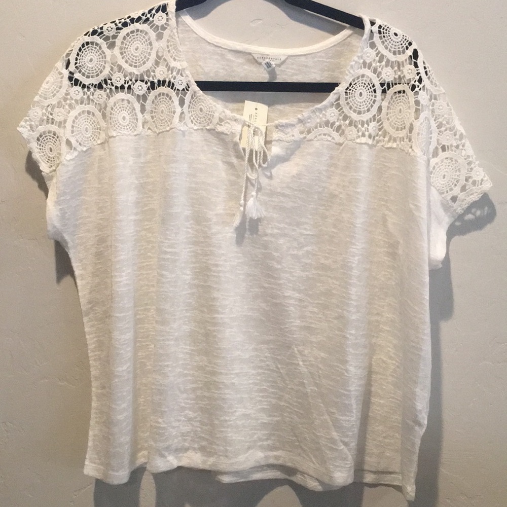🆕NWT Aeropostale Detailed Sleeve Tee